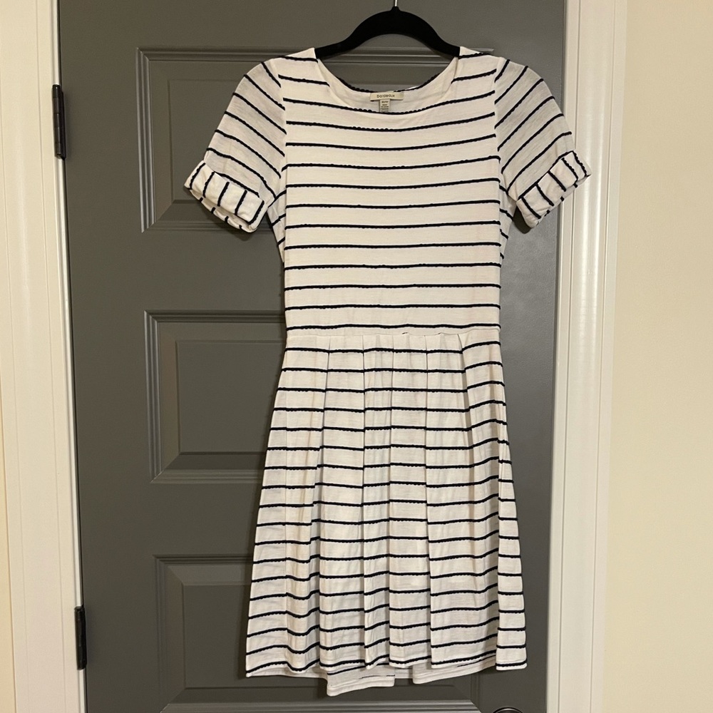 Anthropologie short sleeve cotton dress